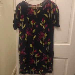 Zara navy tulip shift dress